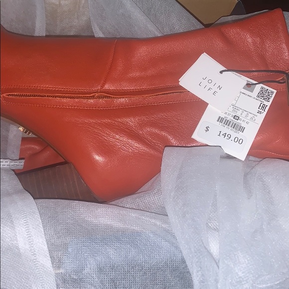 Leather heeled ankle boots - Picture 10 of 12